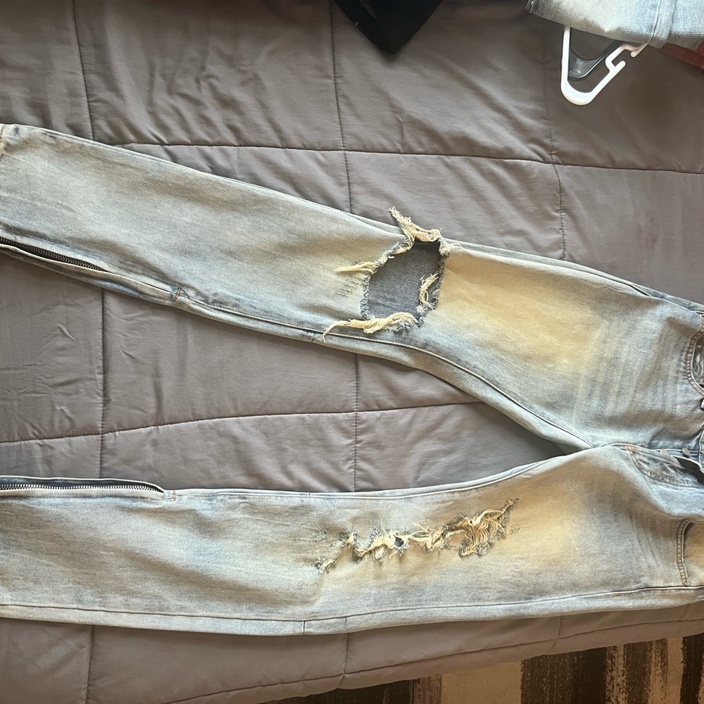 Mnml jeans size 31 worn once